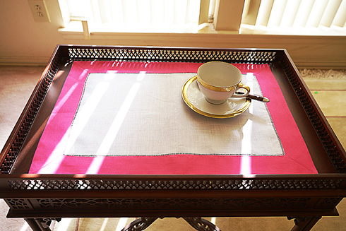 White Hemstitch Placemat 14"x20" with Fuchsia Pink color Border.